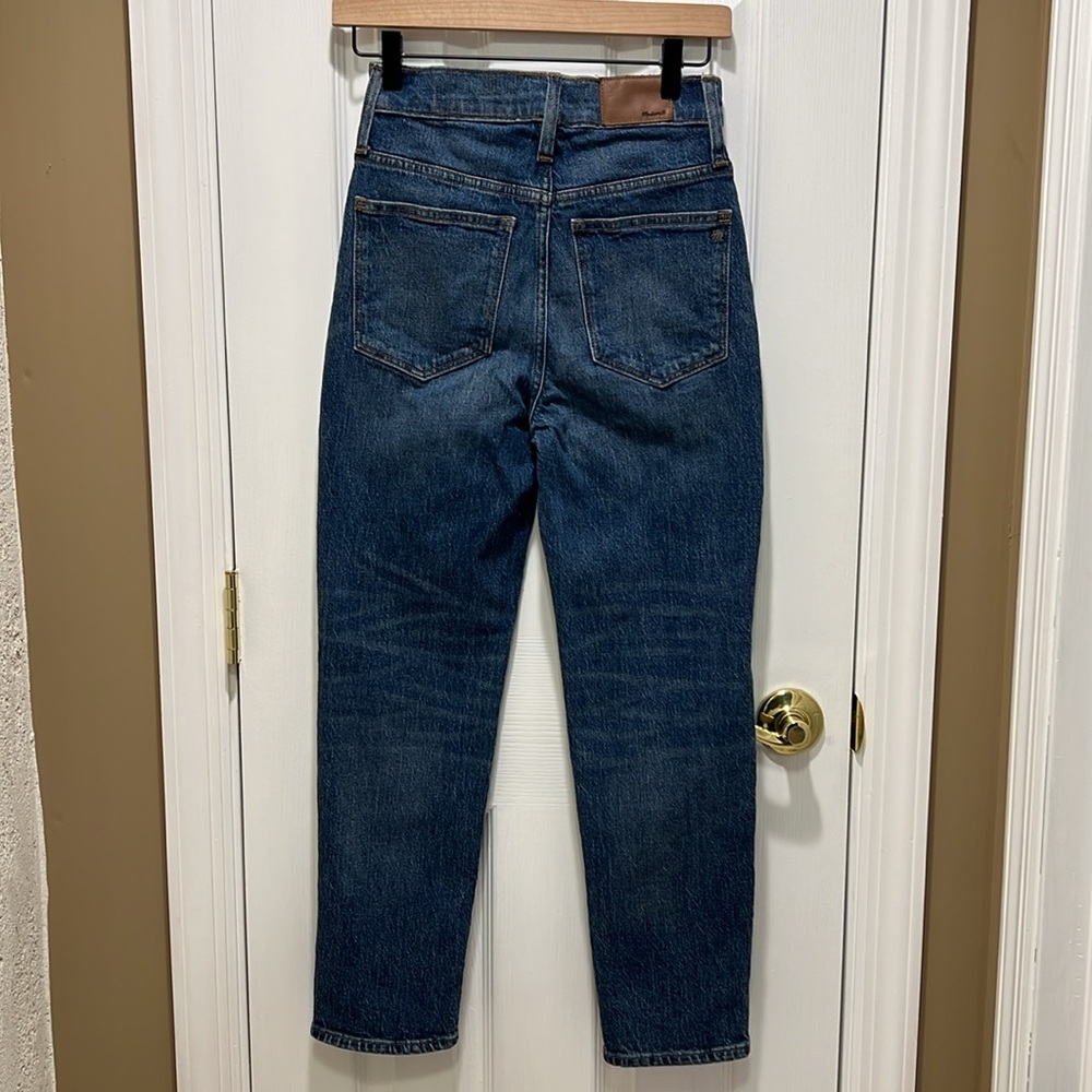 Madewell Classic Straight Jeans in Coldbrook Wash AF697 - Size 25 - Picture 3 of 11